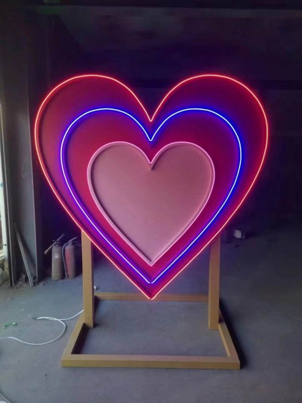 發(fā)光金屬標(biāo)識